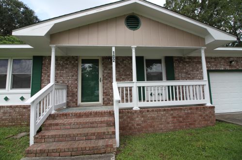 102 Hickory Ln, Ladson SC  29456-4922 exterior