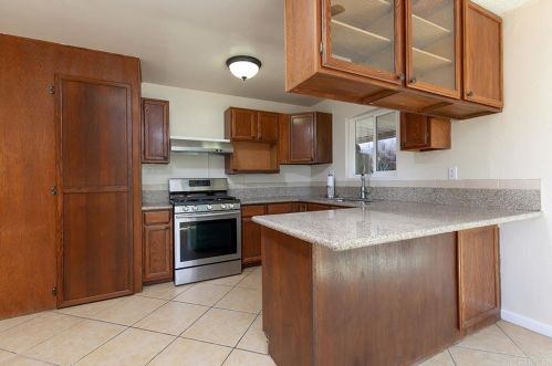 13720 Ridge Hill Rd, El Cajon, CA 92021-2106