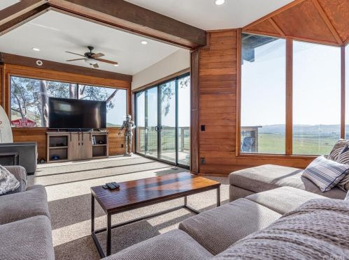 4890 Coyote Canyon Rd, San Luis Obispo, CA 93401-8347