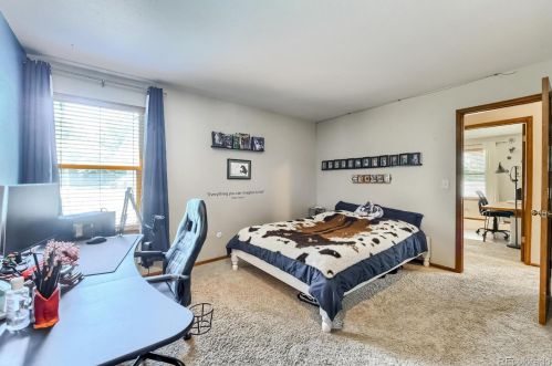 8023 Niagara Way, Englewood CO 80112-3112 exterior