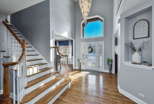 4 Persimmon Ln, South Elgin, IL 60177-3732