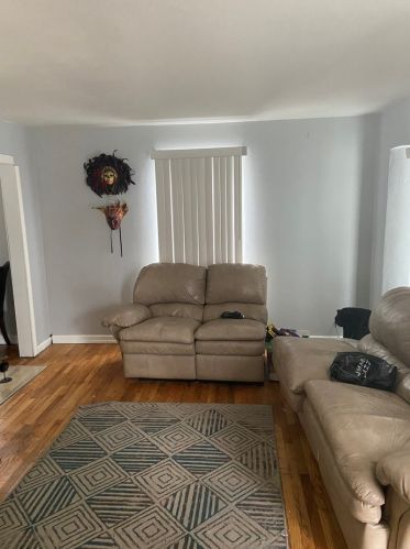 1478 Wentworth Ave, Calumet City, IL 60409-6230