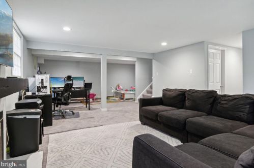 12922 Broadmore Rd, Silver Spring MD 20904-3265 exterior