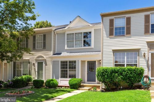 346 Stable View Ter, Leesburg, VA 20176-4851