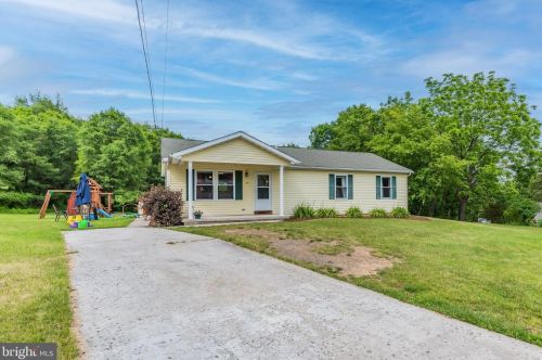 40 Bellaire Ave, Carlisle, PA 17013-9699