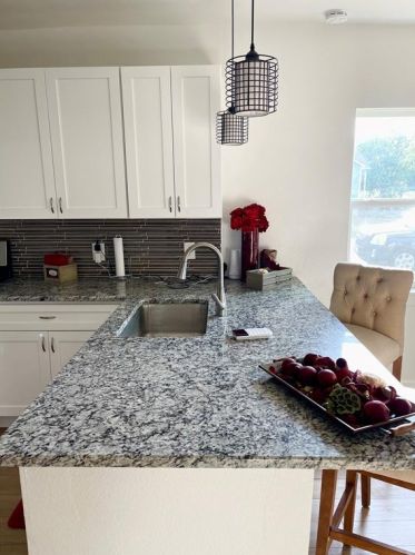 4451 6th Ave, Fort Worth TX  76115-2201 exterior