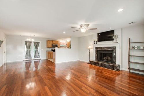 1405 Longbow Ct, Holly Springs, GA 30115-8815