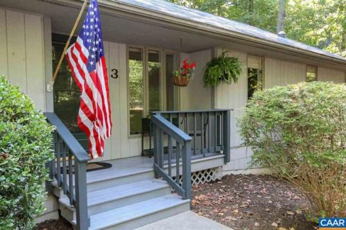 13 Fairway Dr, Bybee, VA 22963-2515