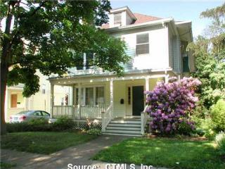53 Beacon St, Hartford, CT 06119-1854
