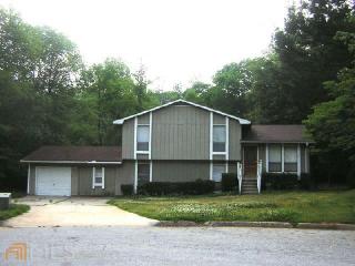 6521 Revena Dr, Morrow, GA 30260-2644