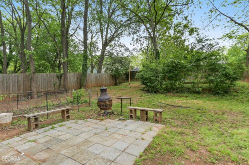 1402 Fairbanks St, Atlanta GA  30310-4348 exterior