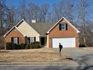 4260 Platinum Ct, Hoschton, GA 30548-1781