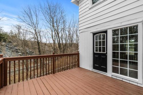 424 Central Ave, Bangor PA  18013-2122 exterior