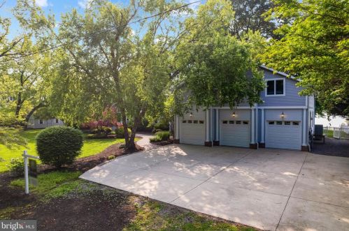 1258 River Rd, Shady Side MD 20764-9694 exterior
