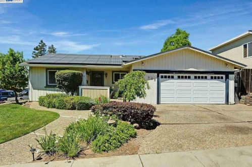 608 Merlot Ct, Pleasanton, CA 94566-6827