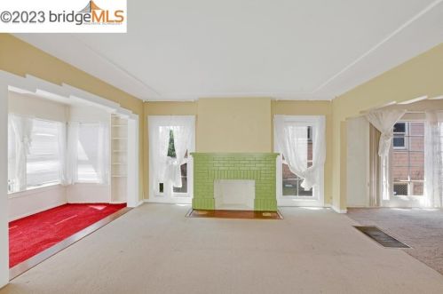 2414 Edwards St, Berkeley, CA 94702-2126