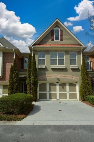 7880 Glisten Ave, Atlanta GA  30328-2465 exterior