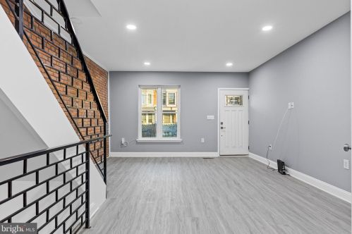 128 53 St, Philadelphia PA 19139-2613 exterior