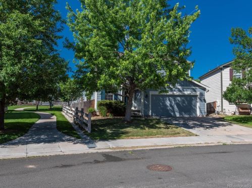 16406 Phillips Pl, Englewood, CO 80112-4617