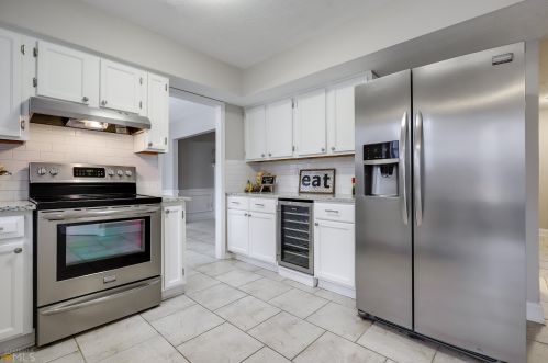 35 Lakeview, Stockbridge GA  30281-1458 exterior