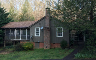 201 Village Rd, Unaka, NC 28906-1773