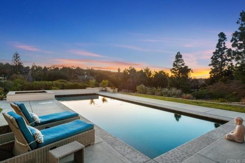 3325 Jasmine Crst, Encinitas, CA 92024-7037