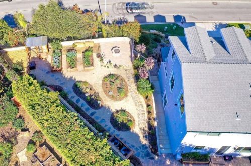 2559 Fire Mountain Dr, Oceanside, CA 92054-6141