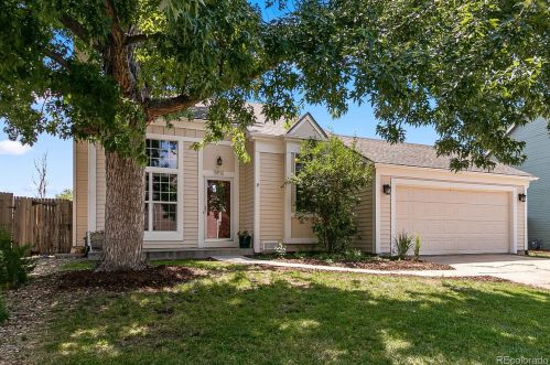19936 Dartmouth Pl, Aurora, CO 80013-4322