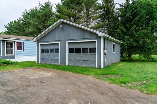 257 Center Rd, Fairfield, ME 04937-3320