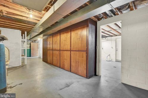 1561 Waggoners Gap Rd, Carlisle PA  17013-8353 exterior