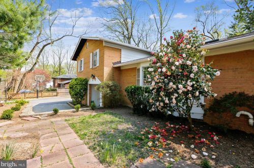 200 Eldrid Dr, Silver Spring MD 20904-2912 exterior