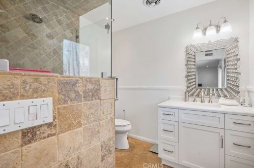 250 Sagamore St, Anaheim CA  92807-2811 exterior