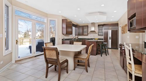 1478 Berkley Ct, Bannockburn IL 60015-2114 exterior