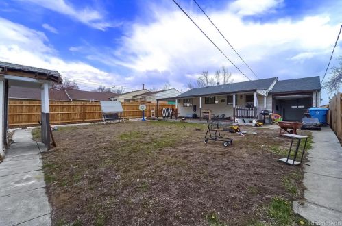 5571 65th Ave, Denver CO  80022-2420 exterior