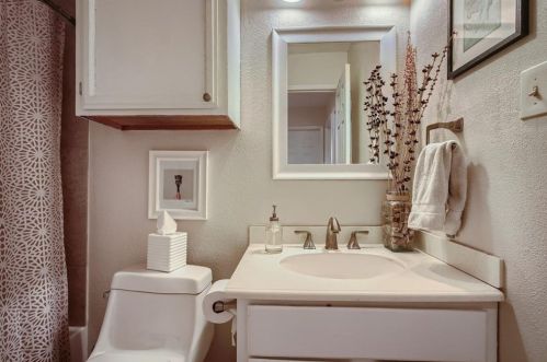 10218 Bilbrook Pl, Austin TX  78748-2308 exterior