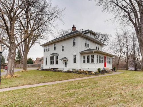 410 Cottonwood Ln, Minneapolis MN  55441-6000 exterior