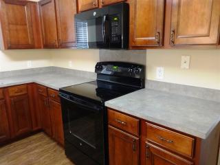 418 Dovetail Cir, Summerville SC  29483-7102 exterior