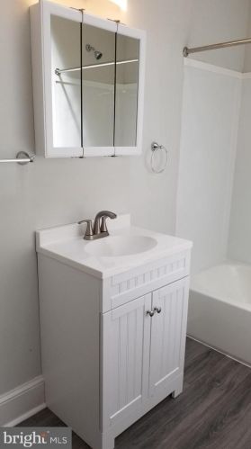 5411 Berks St, Philadelphia PA 19122-2132 exterior