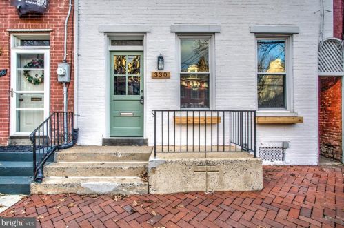 330 Lime St, Lancaster, PA 17602-3621