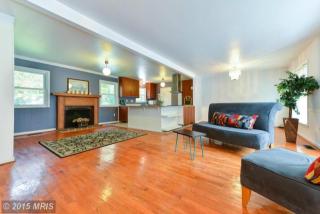 6308 Bridgeton Ct, Springfield VA  22152-1302 exterior