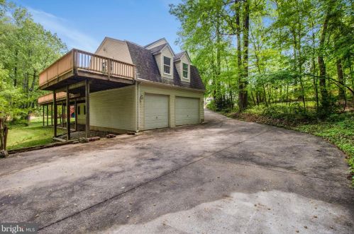 15302 Sweetridge Rd, Silver Spring MD 20905-3804 exterior