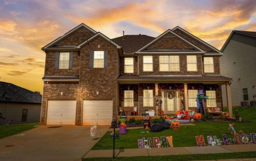 2365 Cornell Cir, Mcdonough, GA 30253-6882