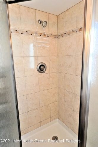 3421 Seaview Rd, Lavallette NJ 08735-1341 exterior