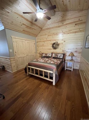 2221 Sigler Dr, Sangre De Cristo Ranches CO exterior