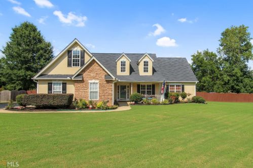 20 Windpher Rdg, Hampton, GA 30228-5535