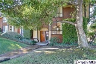 2958 Montrose Ave, Glendale, CA 91214-3861