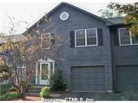 82 Crown Rdg, Hartford, CT 06111-4230
