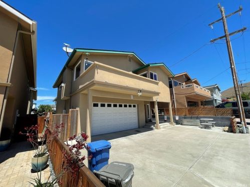 321 Sicily St, Morro Bay, CA 93442-2939