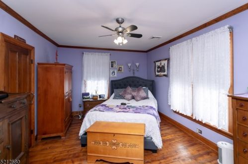 208 High St, Hackettstown NJ  07840-1941 exterior