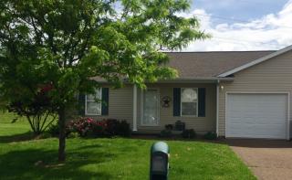 6710 Boston Dr, Newburgh, IN 47630-9154